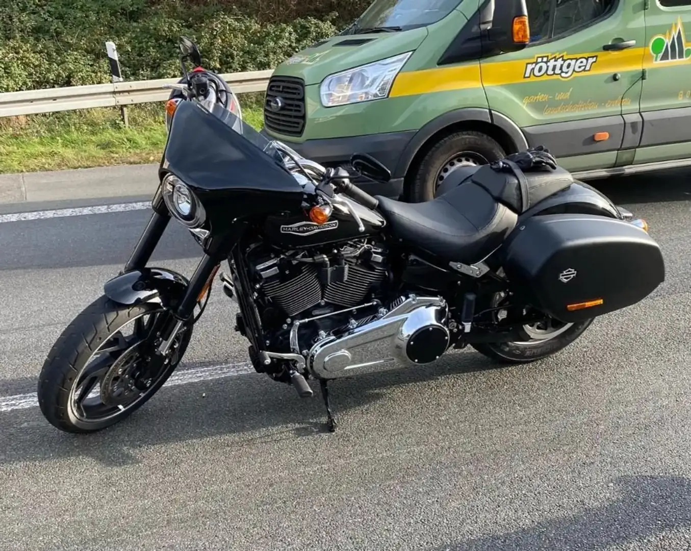 Harley-Davidson Sport Glide Negru - 1