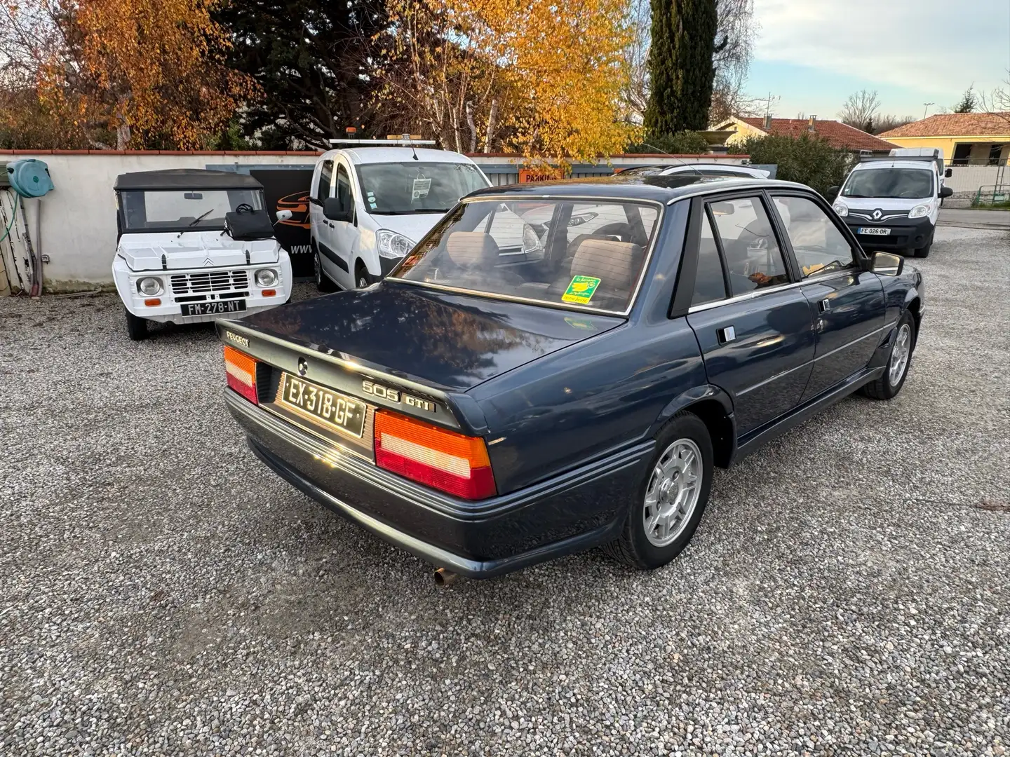 Peugeot 505 GTi Bleu - 2