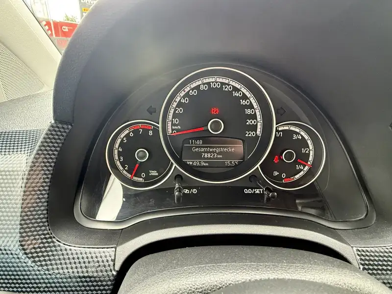 Volkswagen up!
