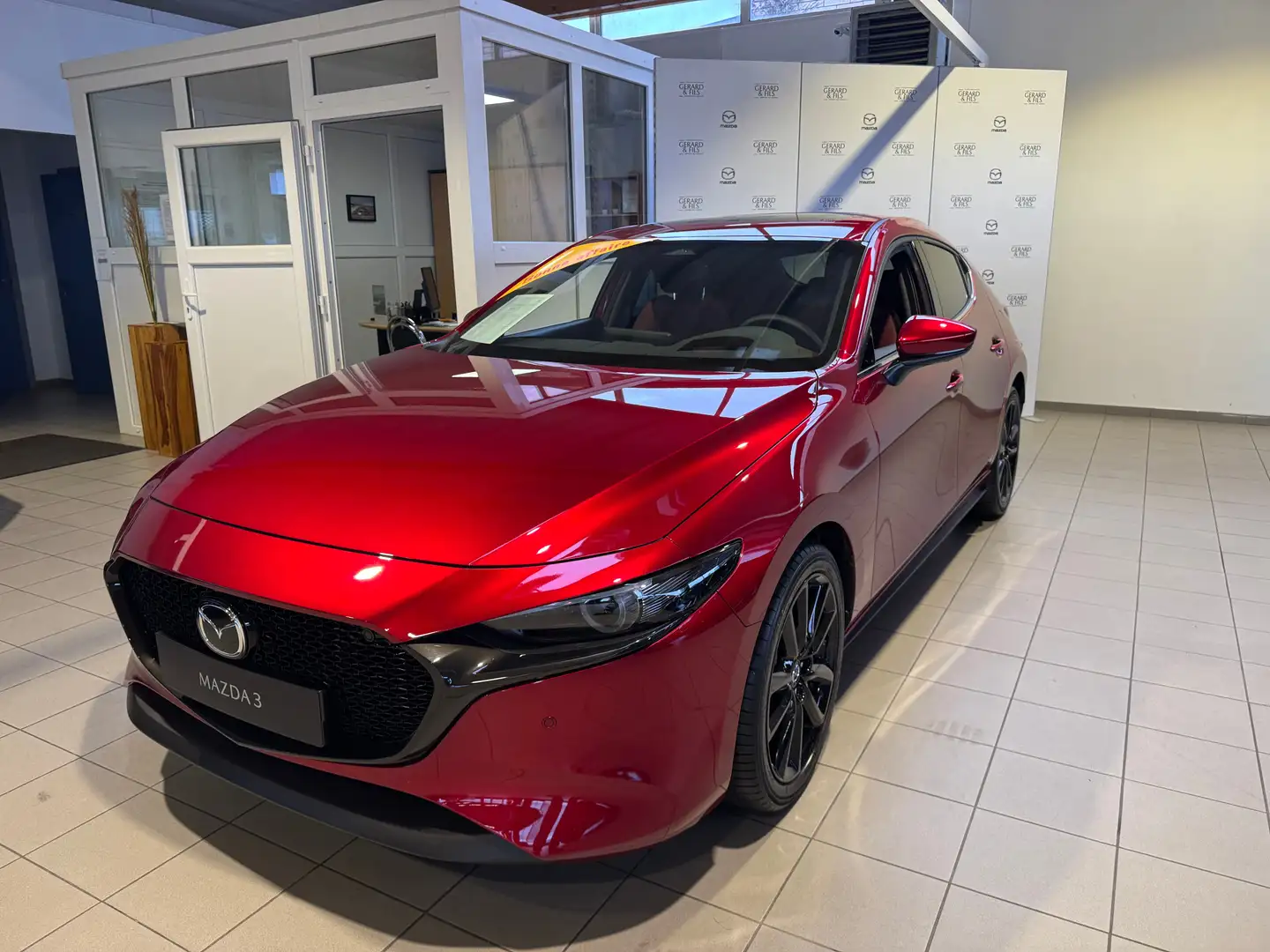 Mazda 3 NEUVE!  3 Hatch 2.0i e-Skyactiv-X i-Activ Takumi Rouge - 1