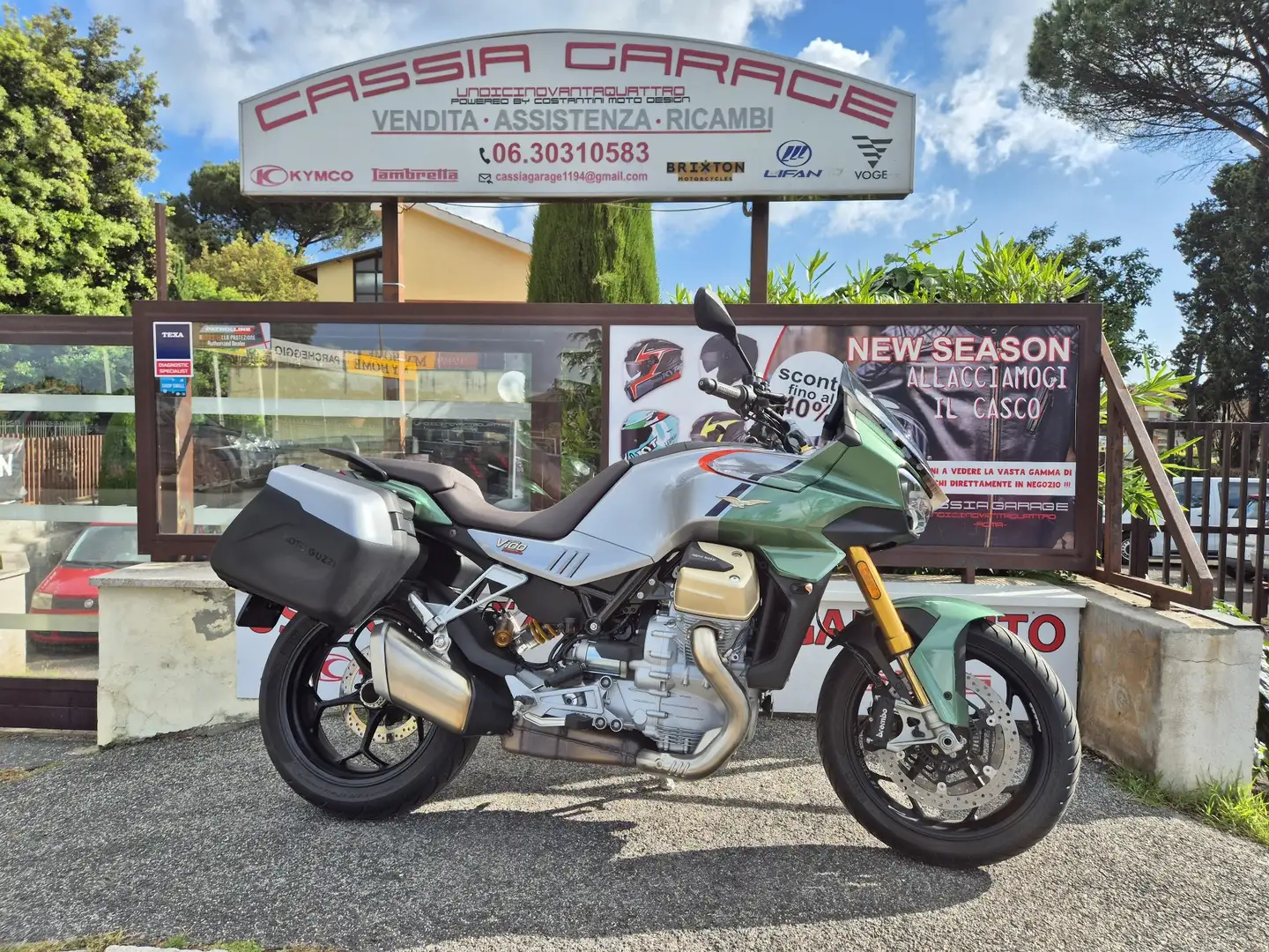 Moto Guzzi V 100 Mandello S Zielony - 1