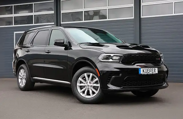 Dodge Durango 3.6 4x4/AHK/6-Sitzer/SHZ/LHZ/Kamera/R18