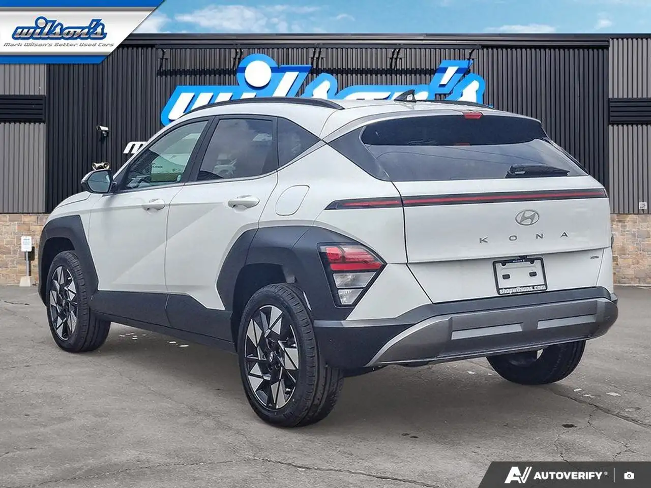 Hyundai KONA снимка Hyundai KONA