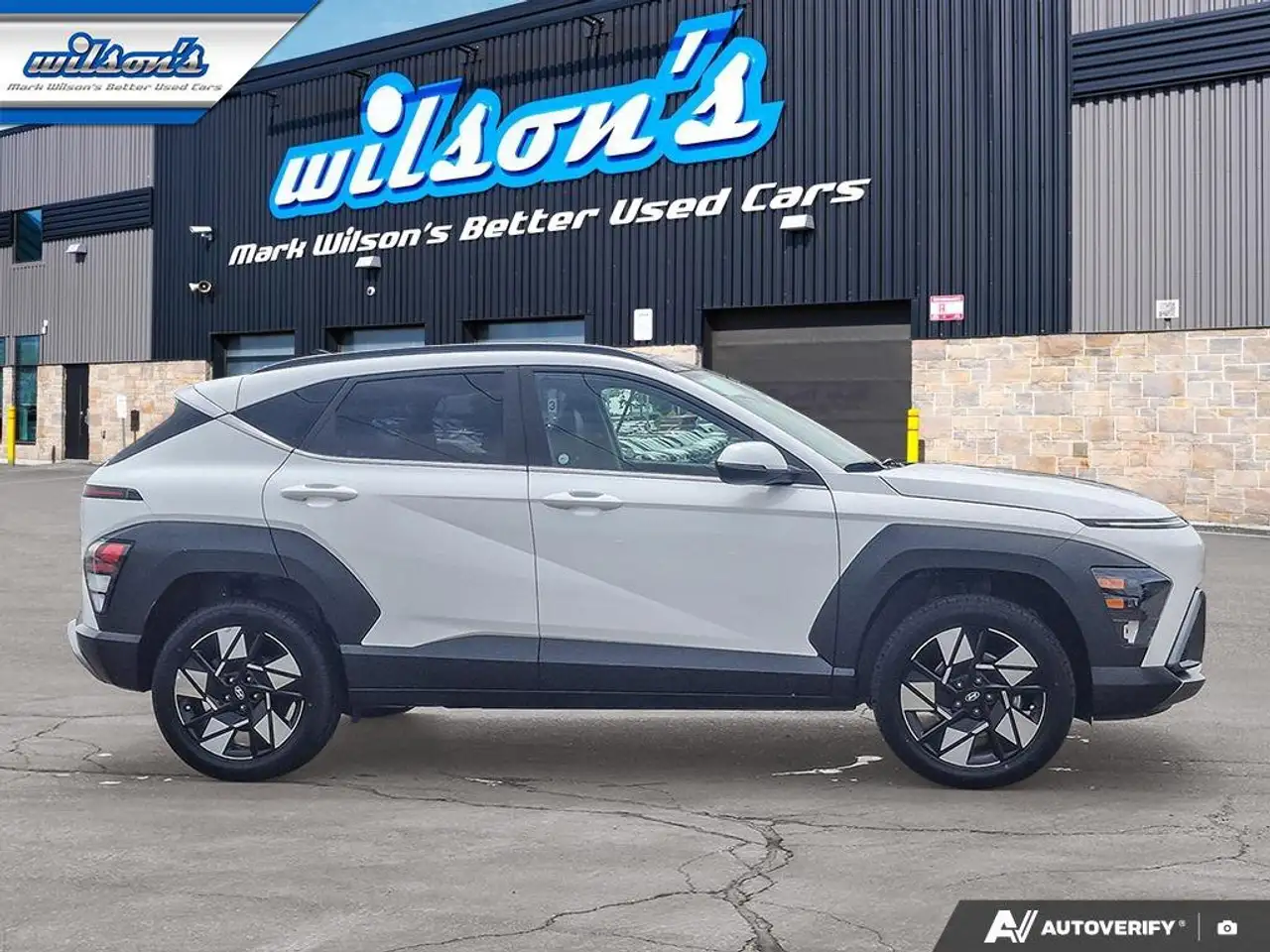 Hyundai KONA снимка Hyundai KONA