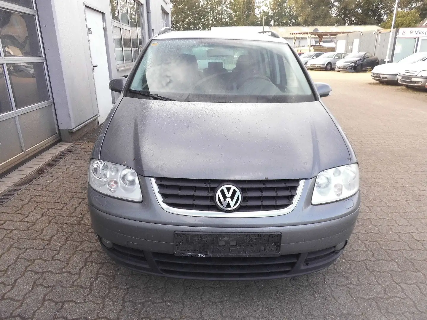 Volkswagen Touran 1.9 TDI DSG DPF Trendline Gris - 1