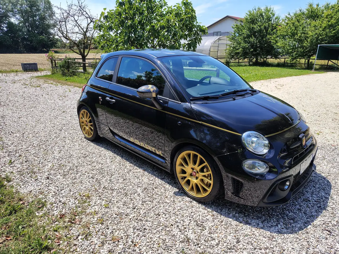Abarth 595 2021