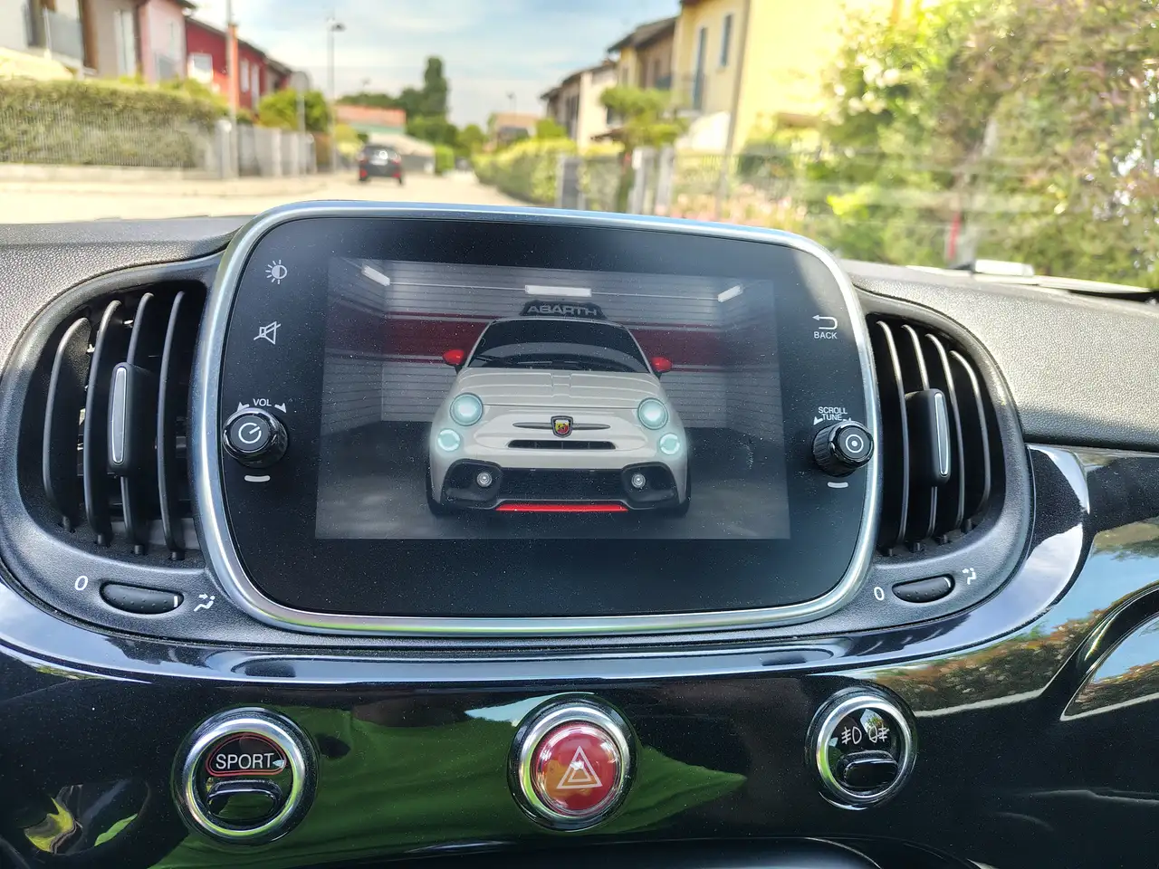Abarth 595 2021