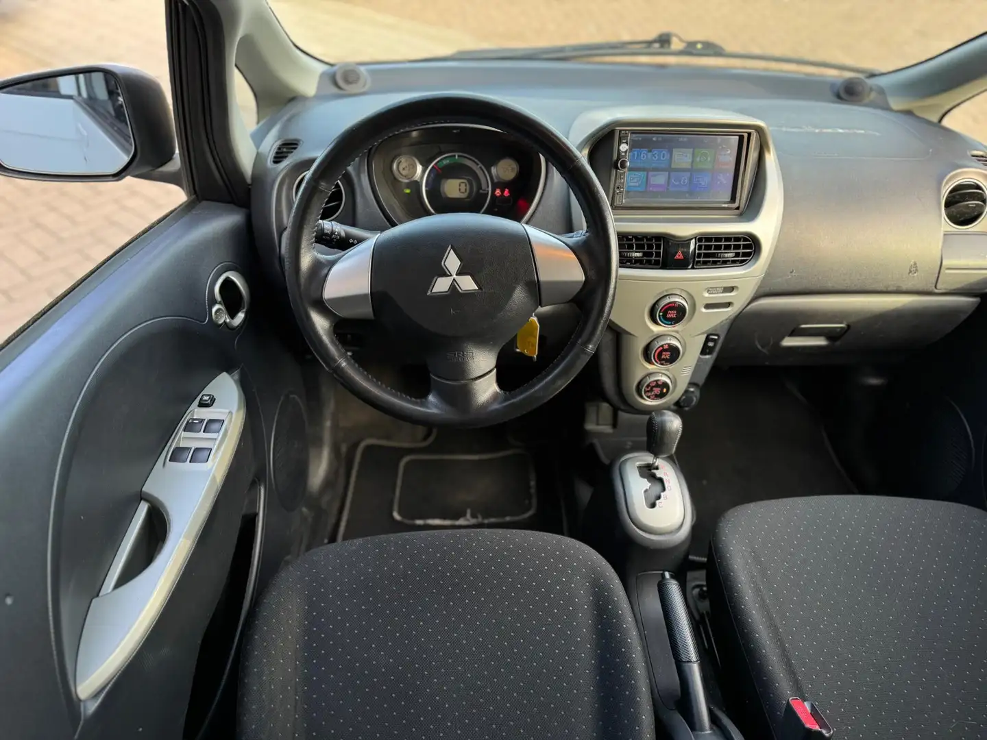 Mitsubishi I-MiEV 4-peroons 16 kWh Elektrische (VOLGELADEN 100KM) Ai Wit - 2