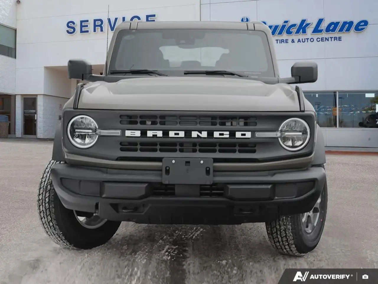 Ford Bronco снимка Ford Bronco