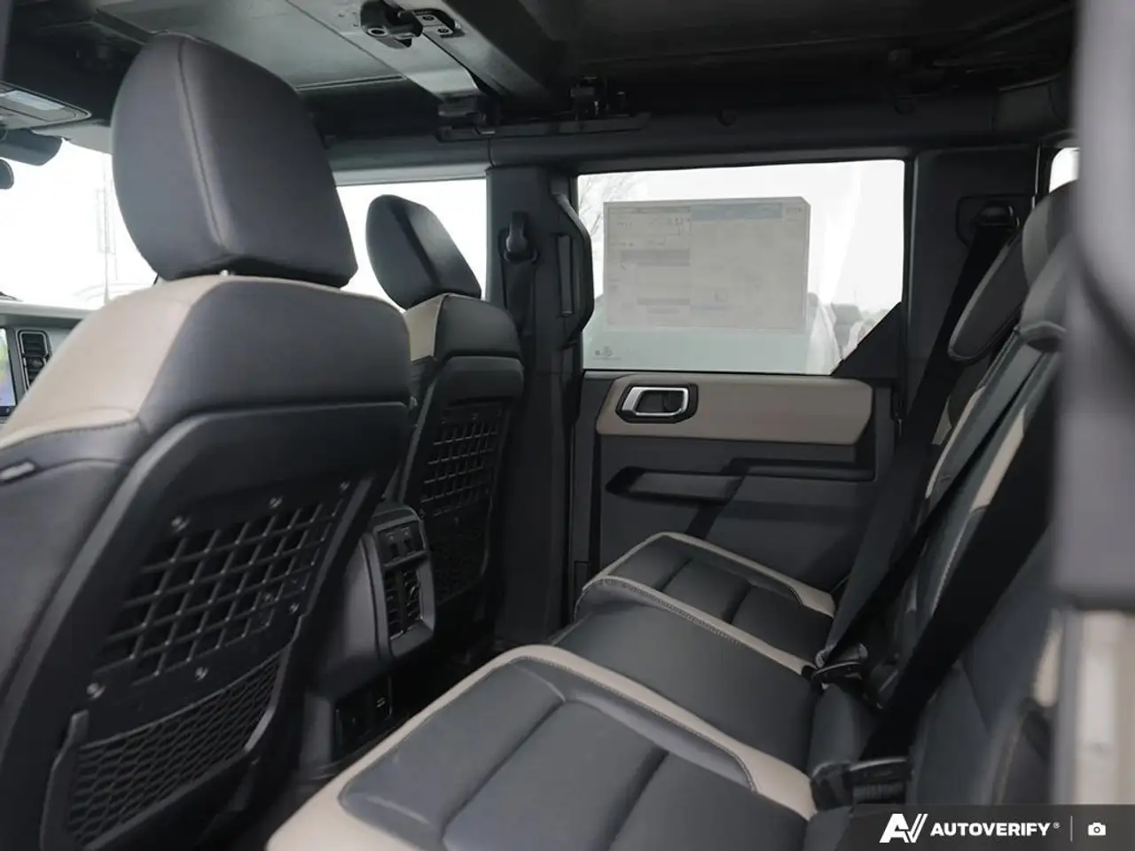 Ford Bronco снимка Ford Bronco