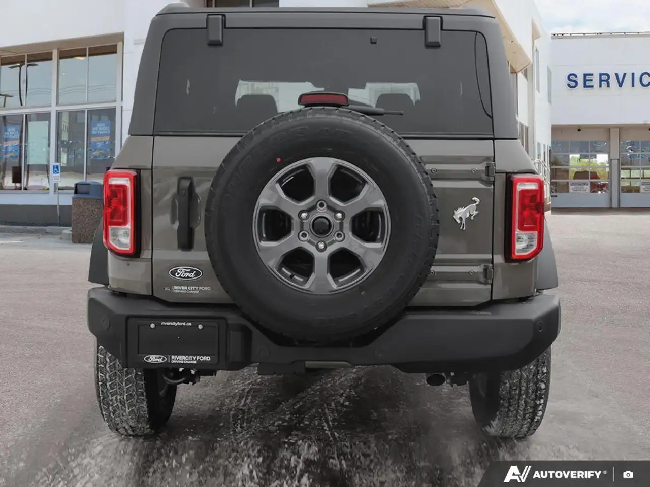 Ford Bronco снимка Ford Bronco