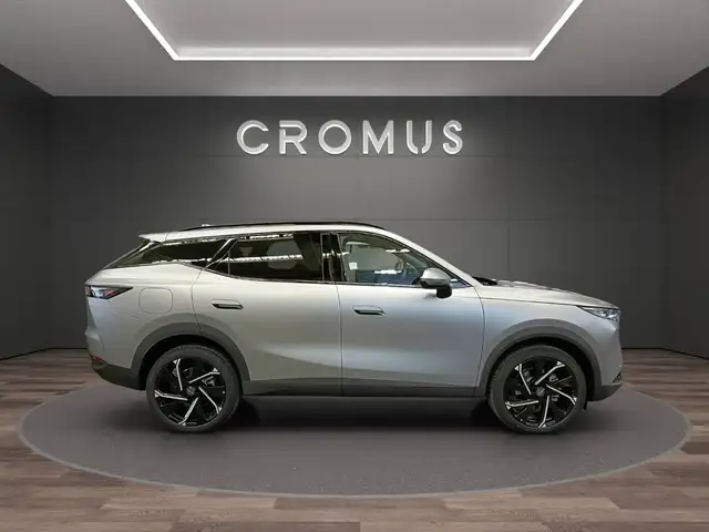 Omoda 7