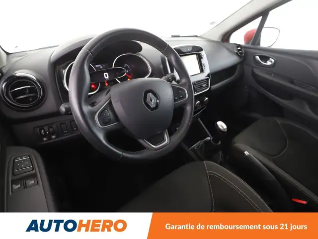 Renault Clio view 11