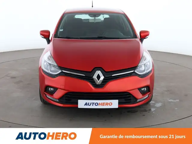 Renault Clio view 9