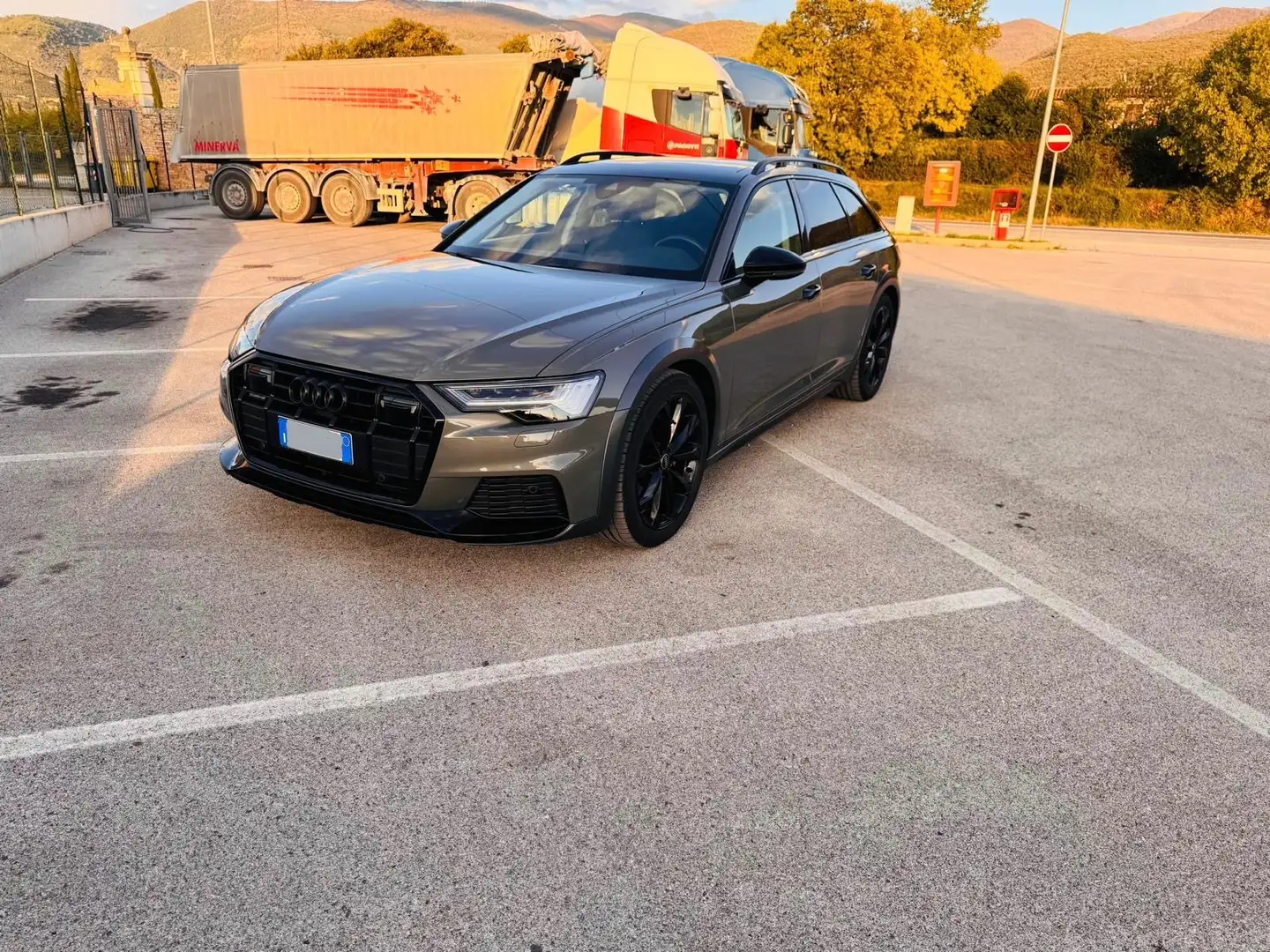 Audi Allroad A6 Allroad My 2024 Quattro 204 cv Grau - 1