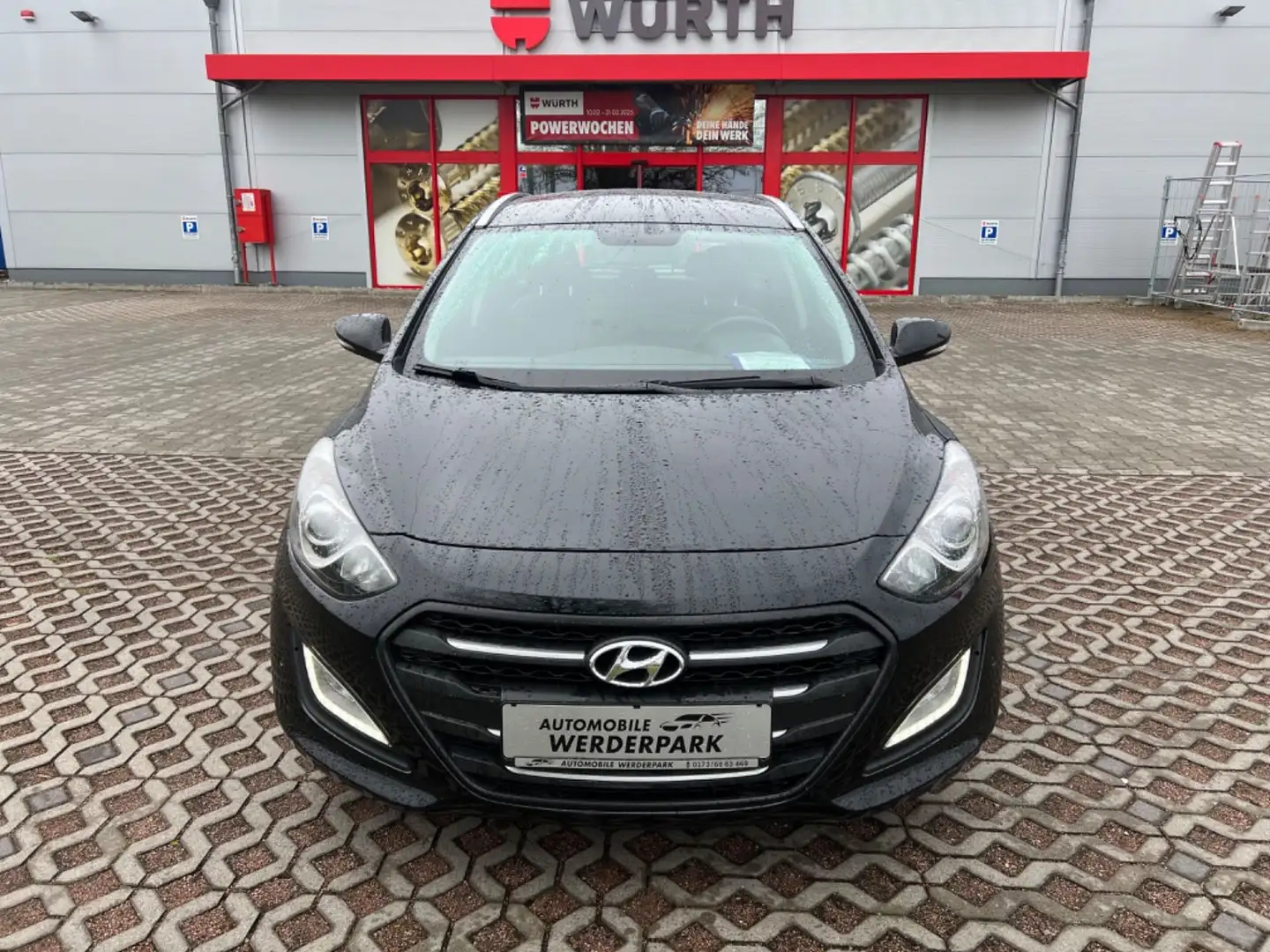 Hyundai i30 cw Trend Schwarz - 2