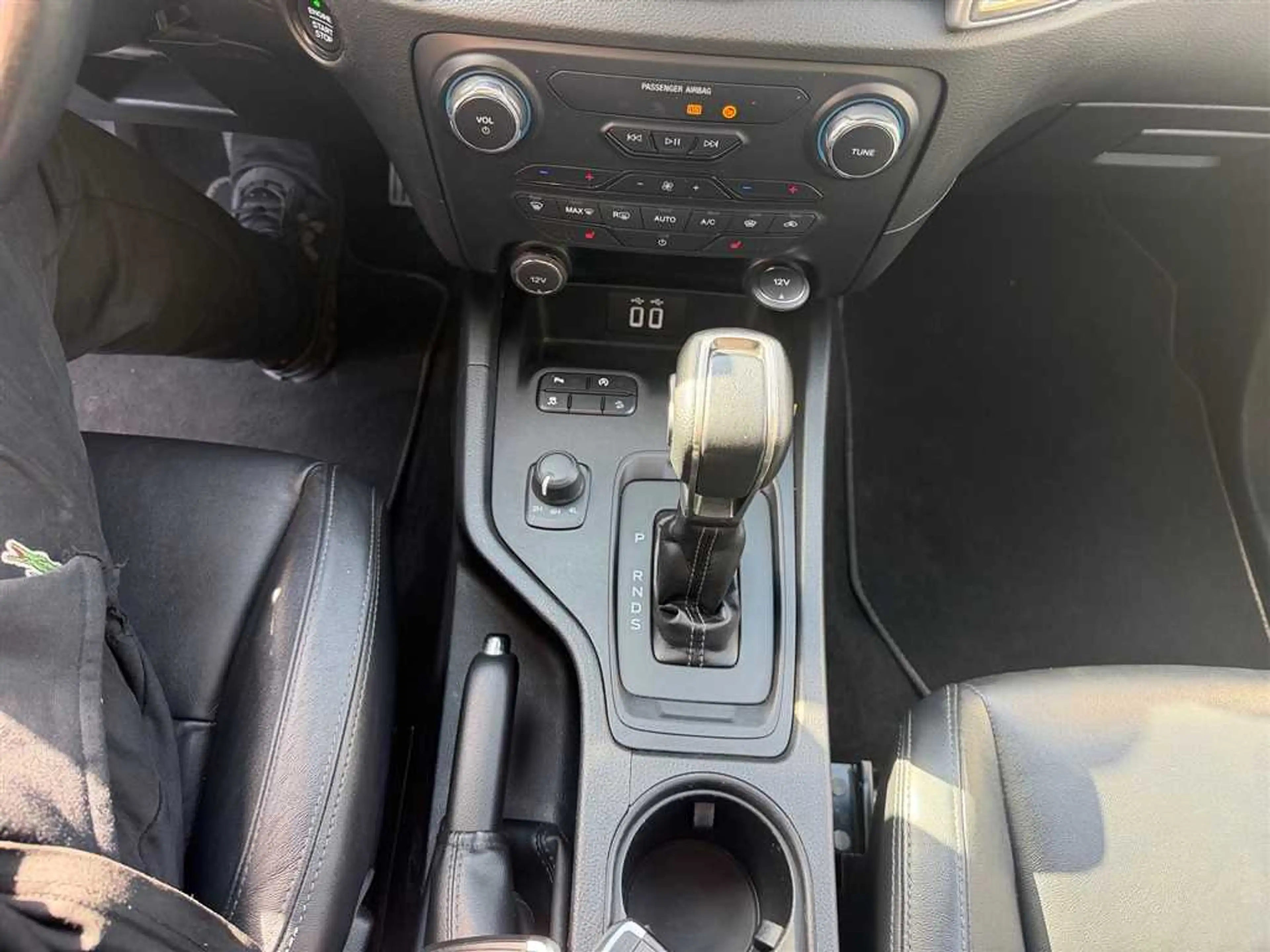 Ford Ranger DoKa Limited 2.0 TDCI 4x4 Automatik — photo 14