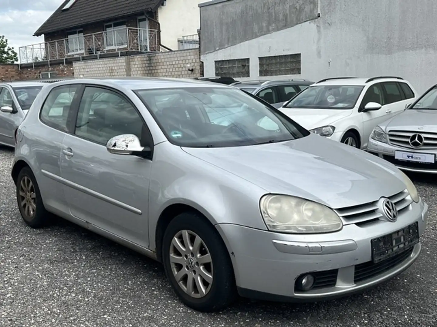 Volkswagen Golf 1.9 TDI DSG *PDC,Klimaaut,SHZ,ALU* Silber - 2