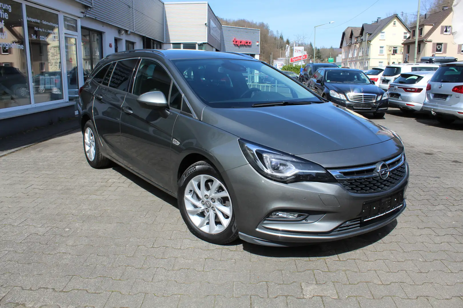 Opel Astra 1,6 CDTi 118 KW, Euro6, Navi, LED, Steuerkette Neu Grau - 2