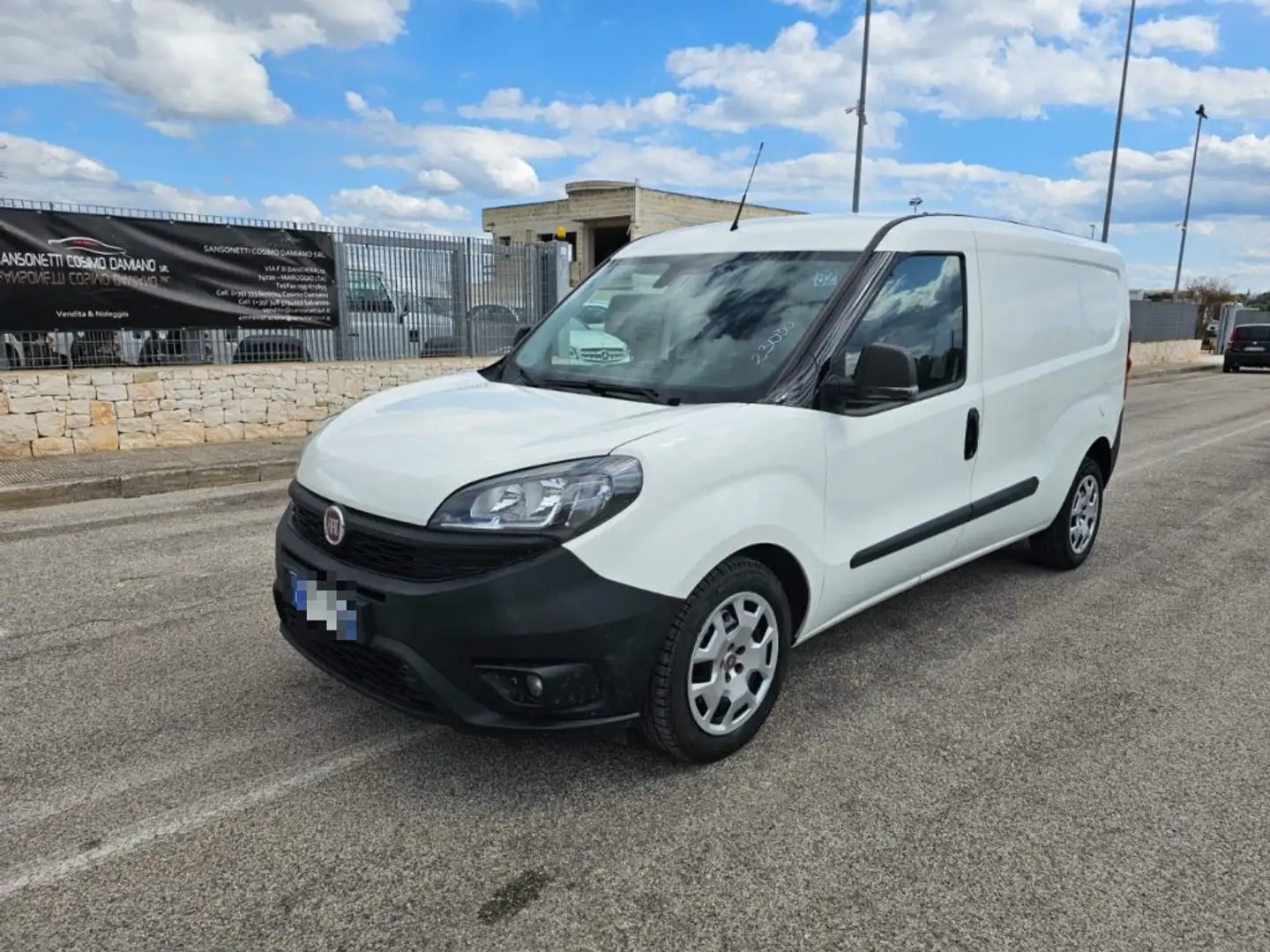Fiat Doblo Doblò 1.6 MJT 105CV S&S PL-TN Cargo Maxi ALLESTIT Blanco - 2