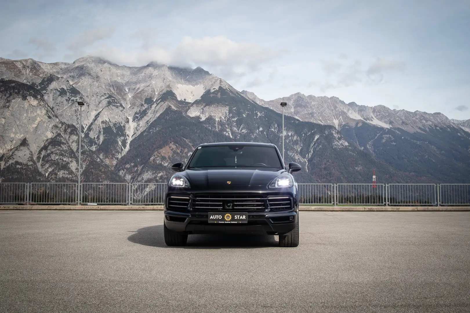 Porsche Cayenne E-Hybrid - 2
