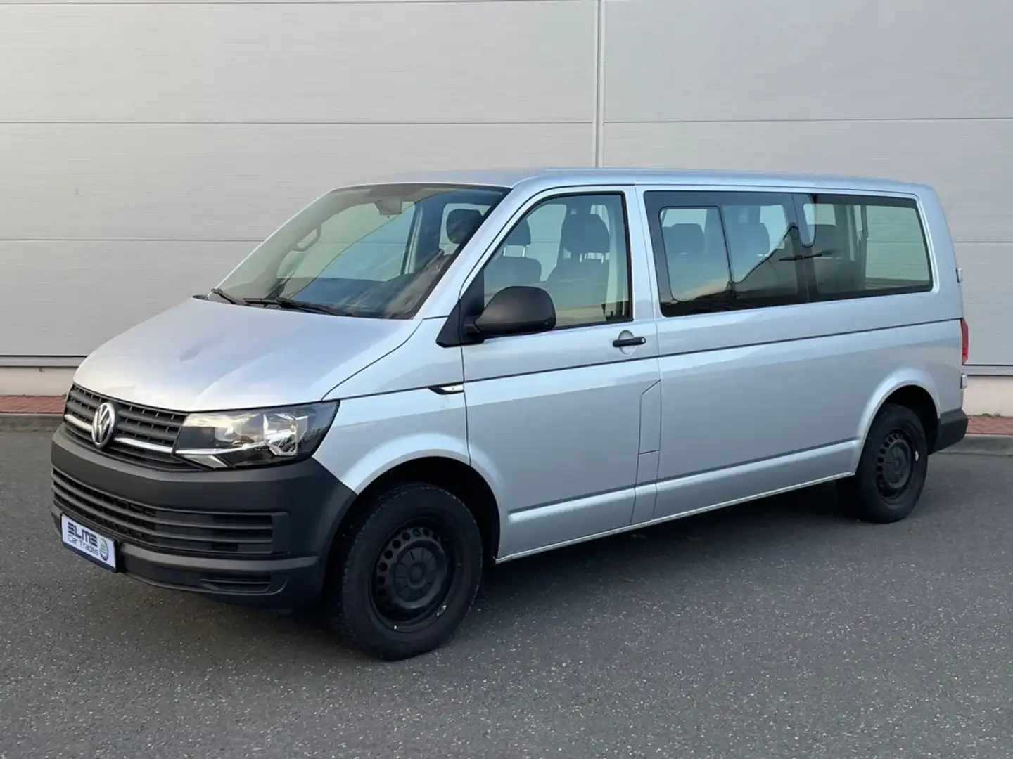 Volkswagen Transporter VOLKSWAGEN Industrial  Automático de Plateado - 1