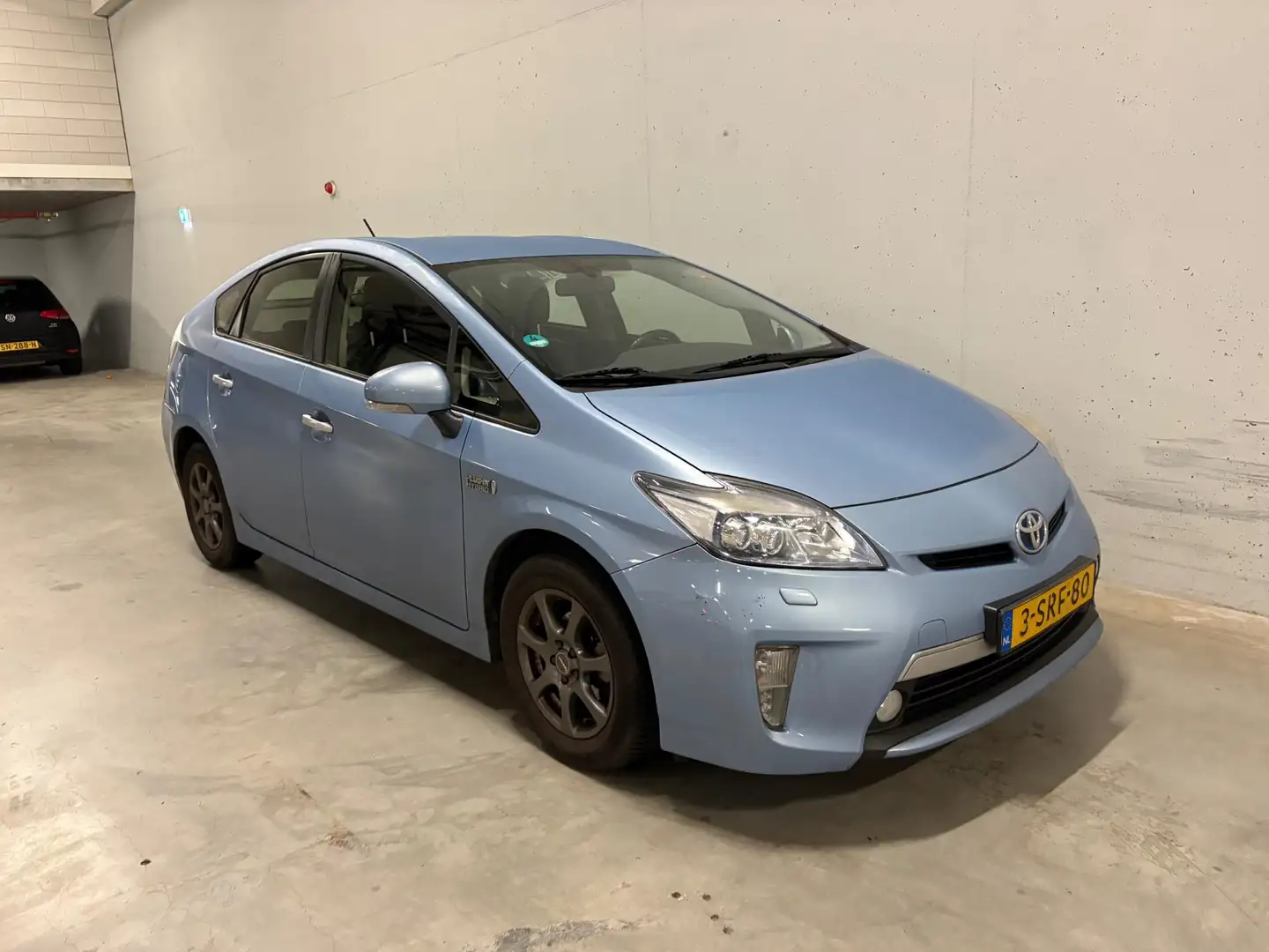 Toyota Prius 1.8 Plug-in Dynamic Navi Camera Head Up Clima Crui Albastru - 2
