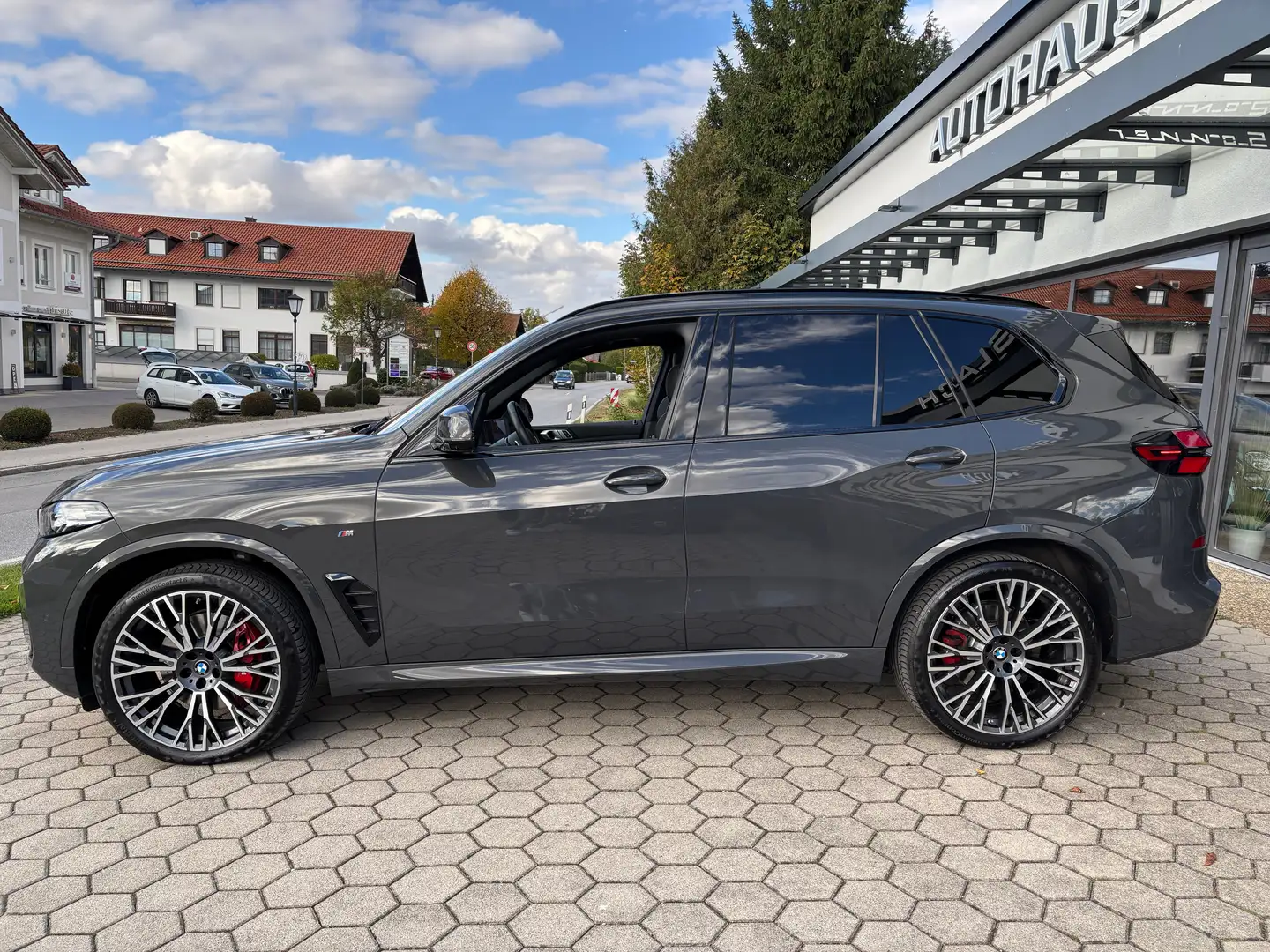 BMW X5 40 d xDrive M Sport VOLLAUSSTATTUNG! Grau - 2