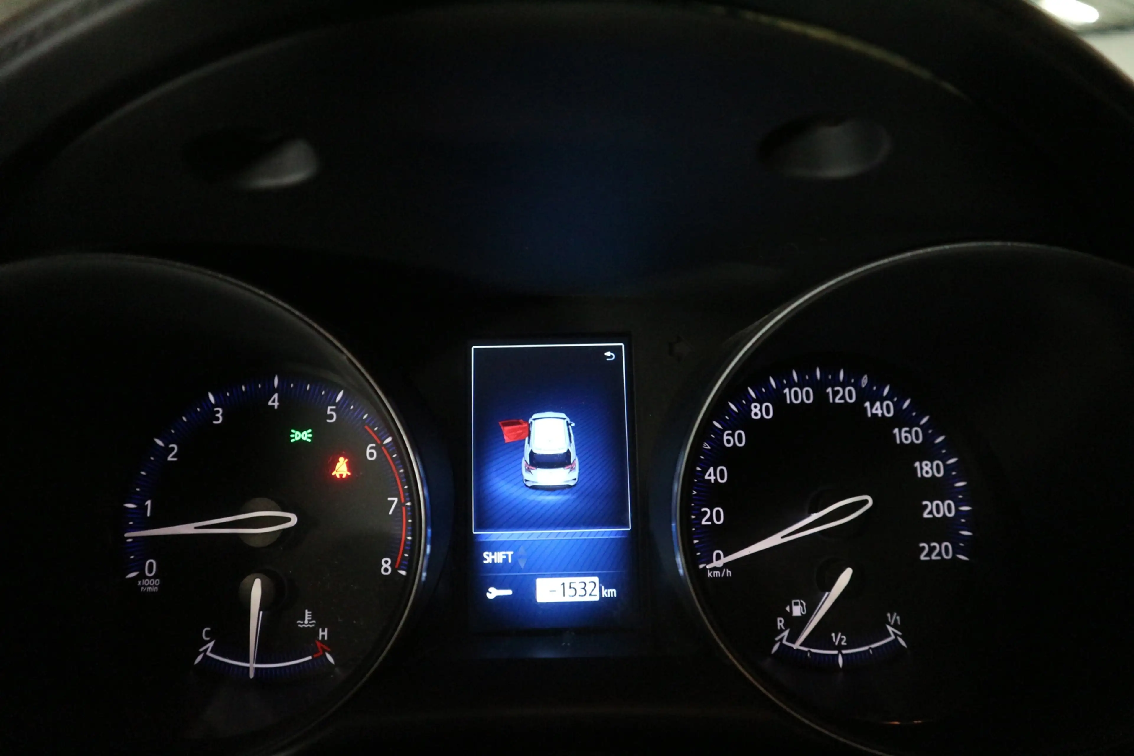 Toyota C-HR 1.2 Energy / BTW / NAVI / STOELVERWARMING / DEALER — photo 12