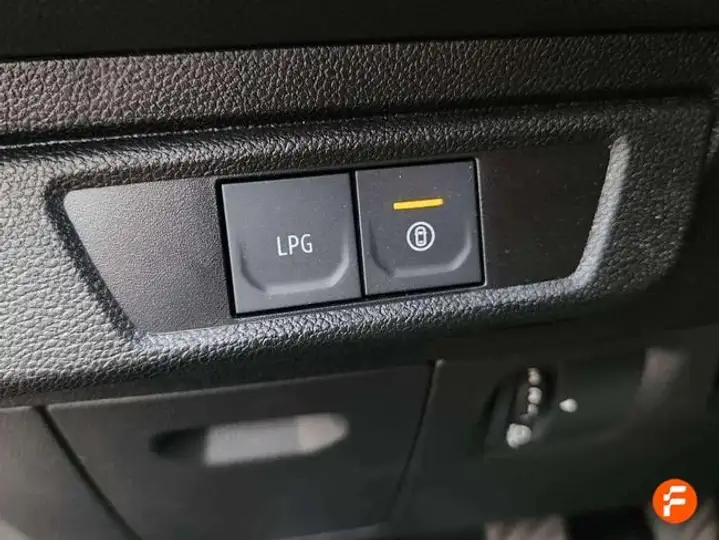 Dacia Sandero Stepway Essential ECO-G 2025, foto 14