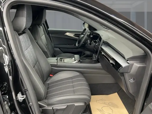 Renault Austral view 8