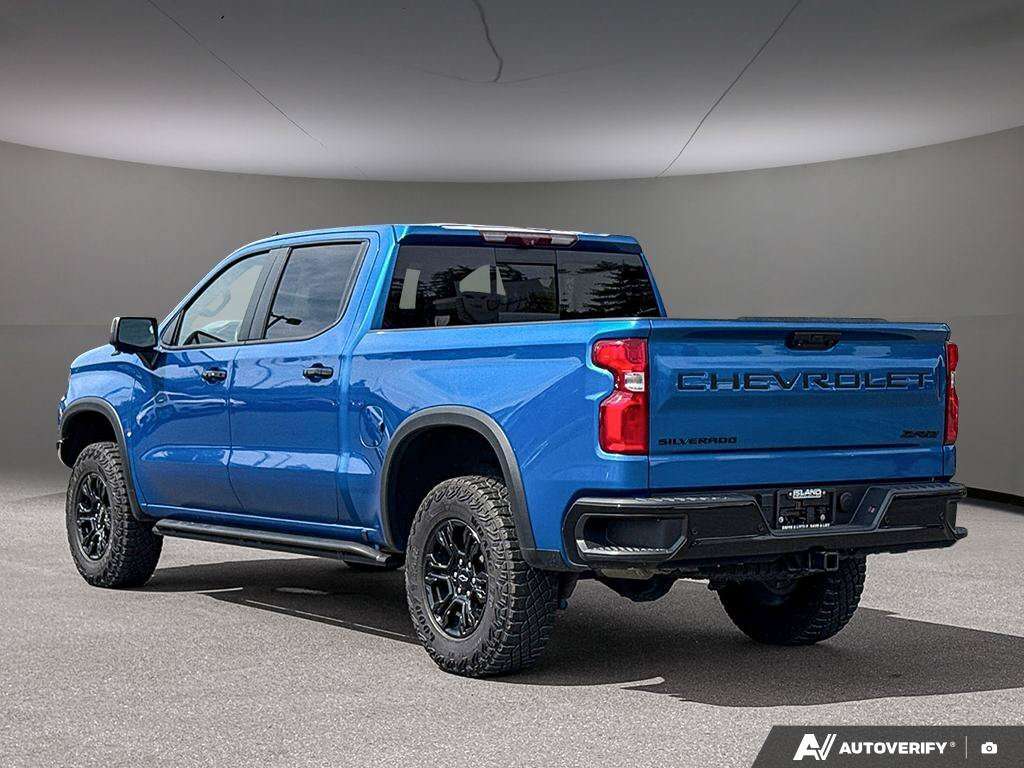 2023 Chevrolet Silverado 1500 ZR2 | All Weather Floor Mats | Under-Seat Storage — снимка 1