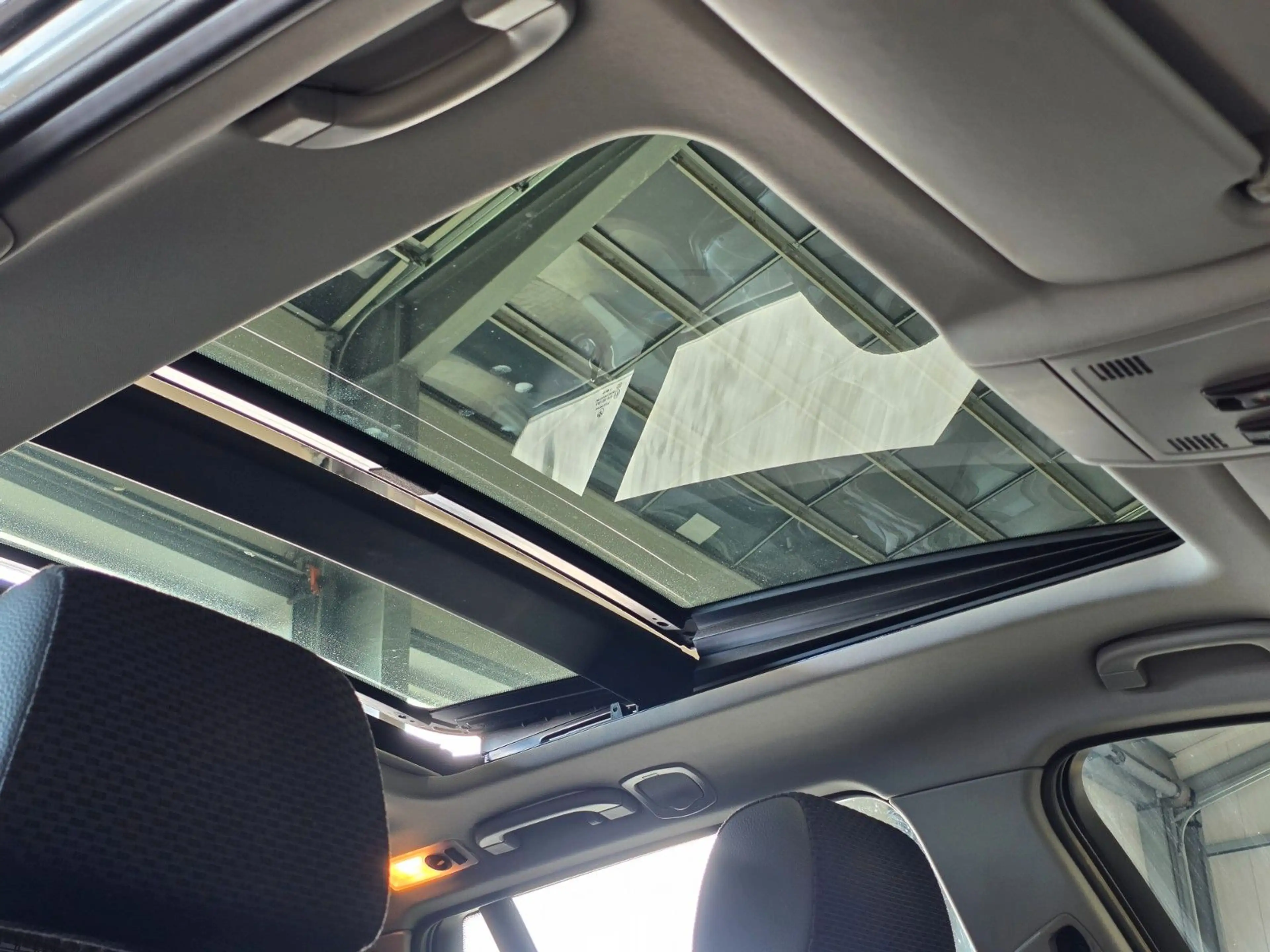 BMW 320 i Touring Edition |PANO|XENON|SHZ|AHK|PDC — photo 15