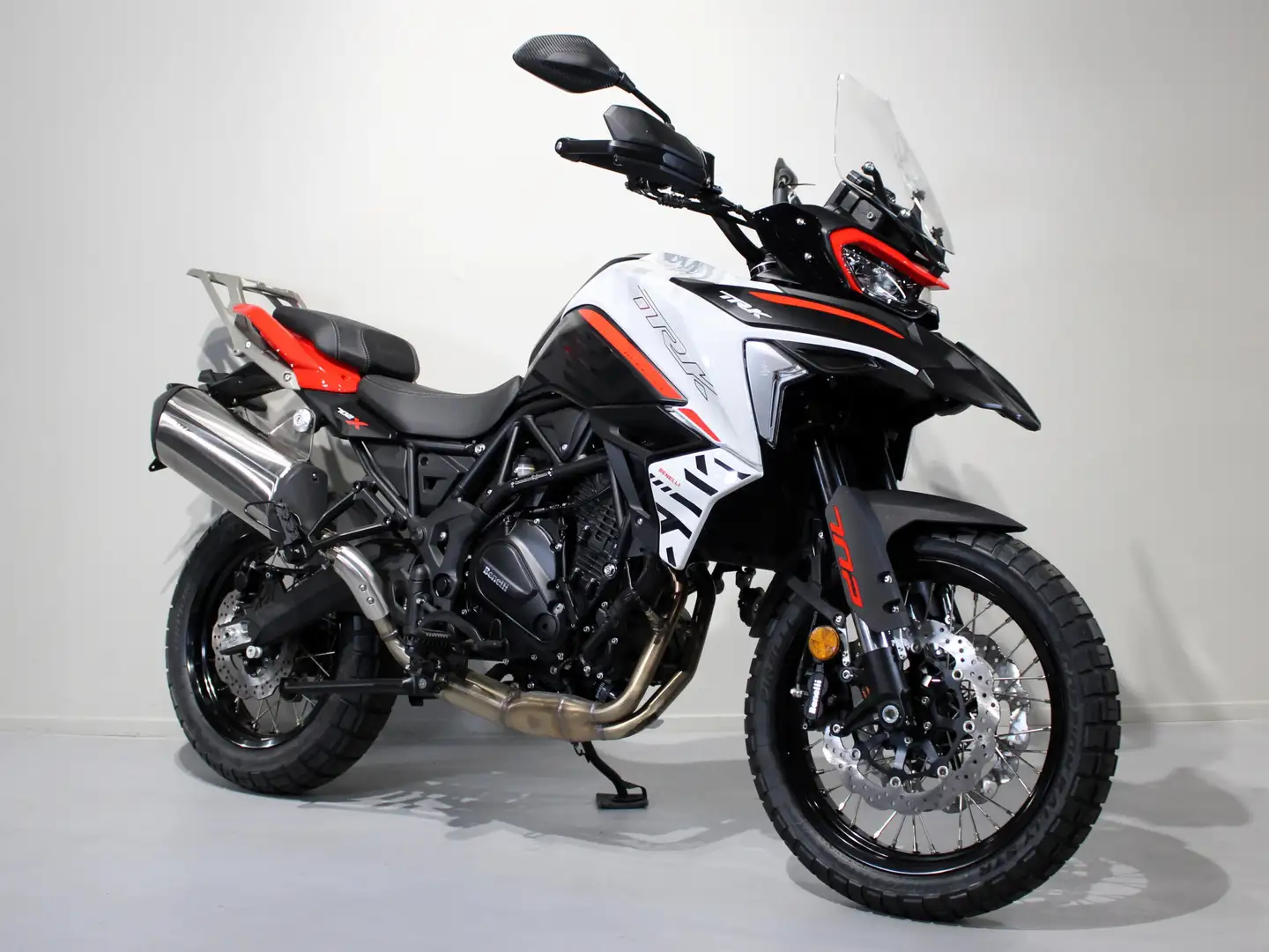 Benelli TRK 702 X - Moon Grey Bianco - 2