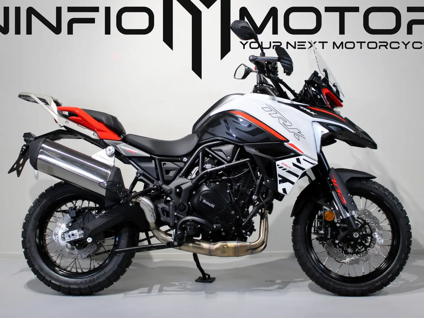 Benelli TRK 702 X - Moon Grey Bianco - 1