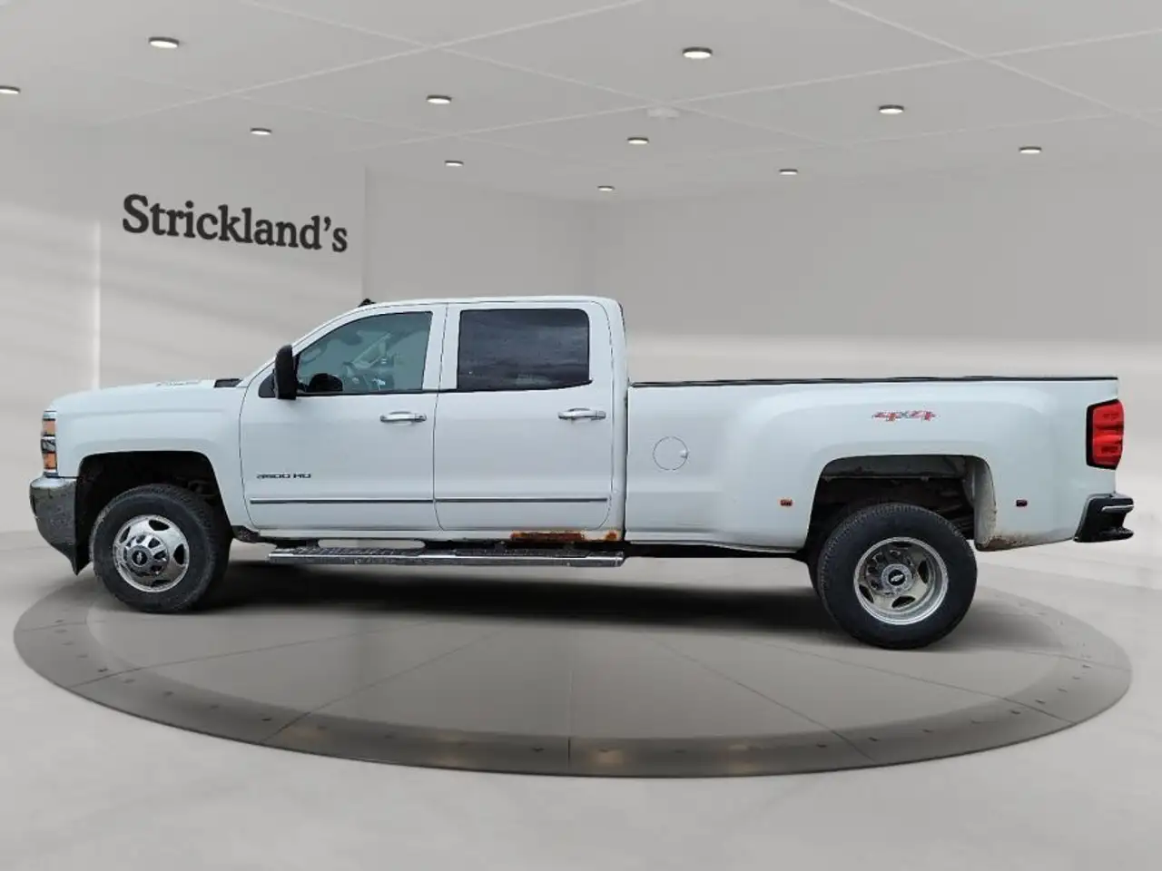 Chevrolet Silverado 3500 снимка Chevrolet Silverado 3500
