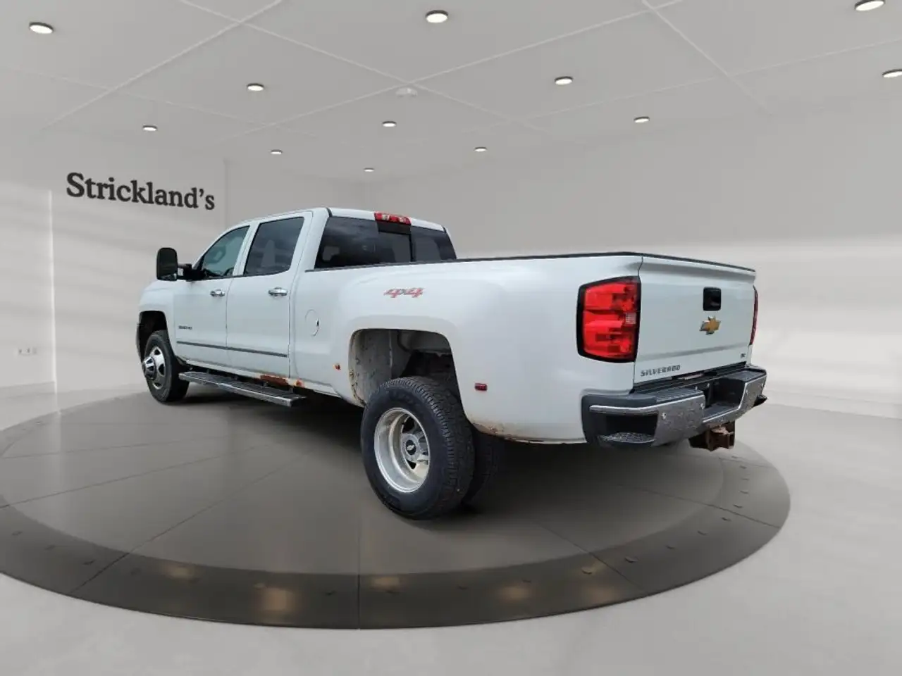 Chevrolet Silverado 3500 снимка Chevrolet Silverado 3500