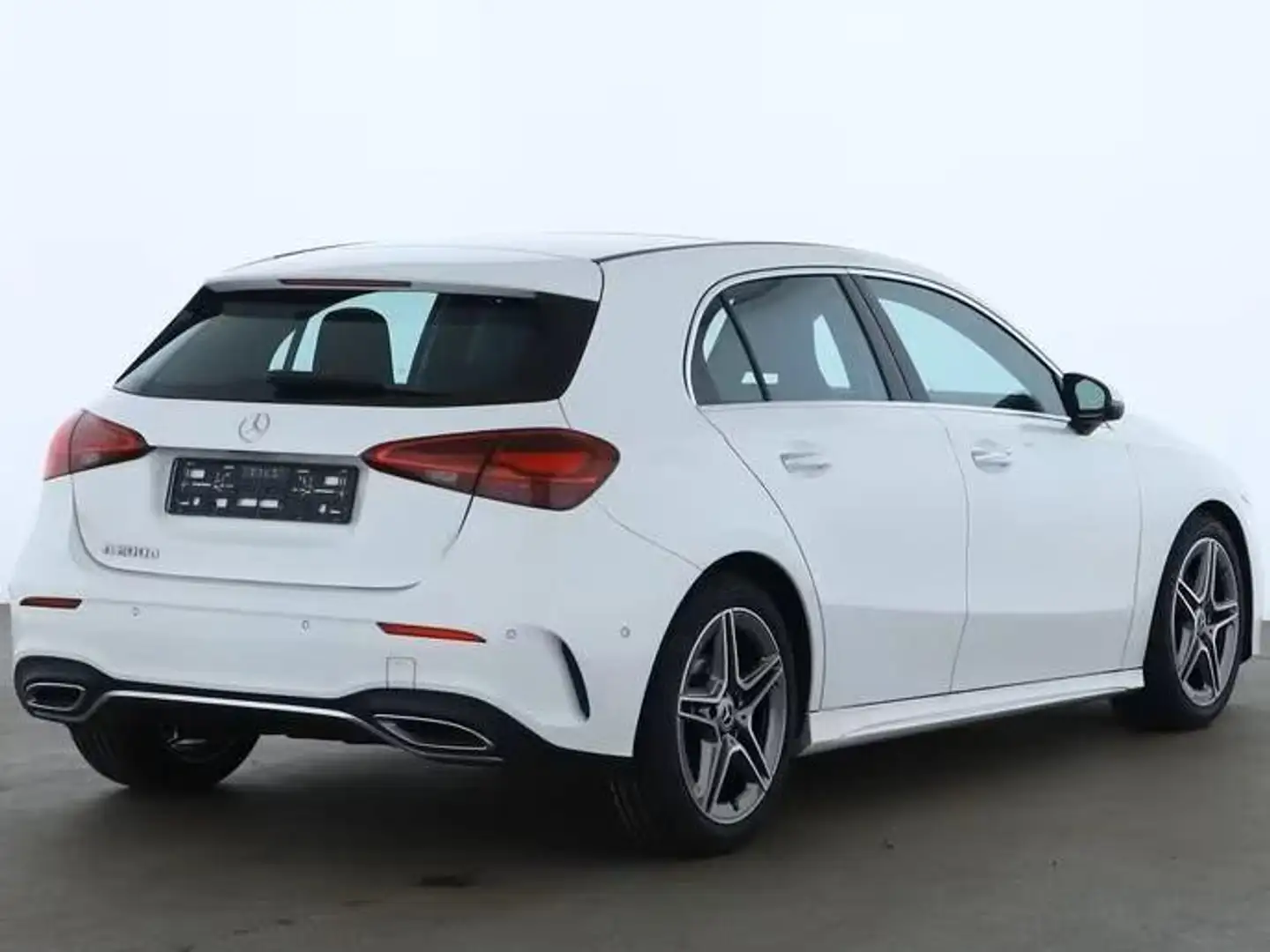 Mercedes-Benz A 200 A 200 d AMG Line Advanced Tetto Navi Led Blanc - 2