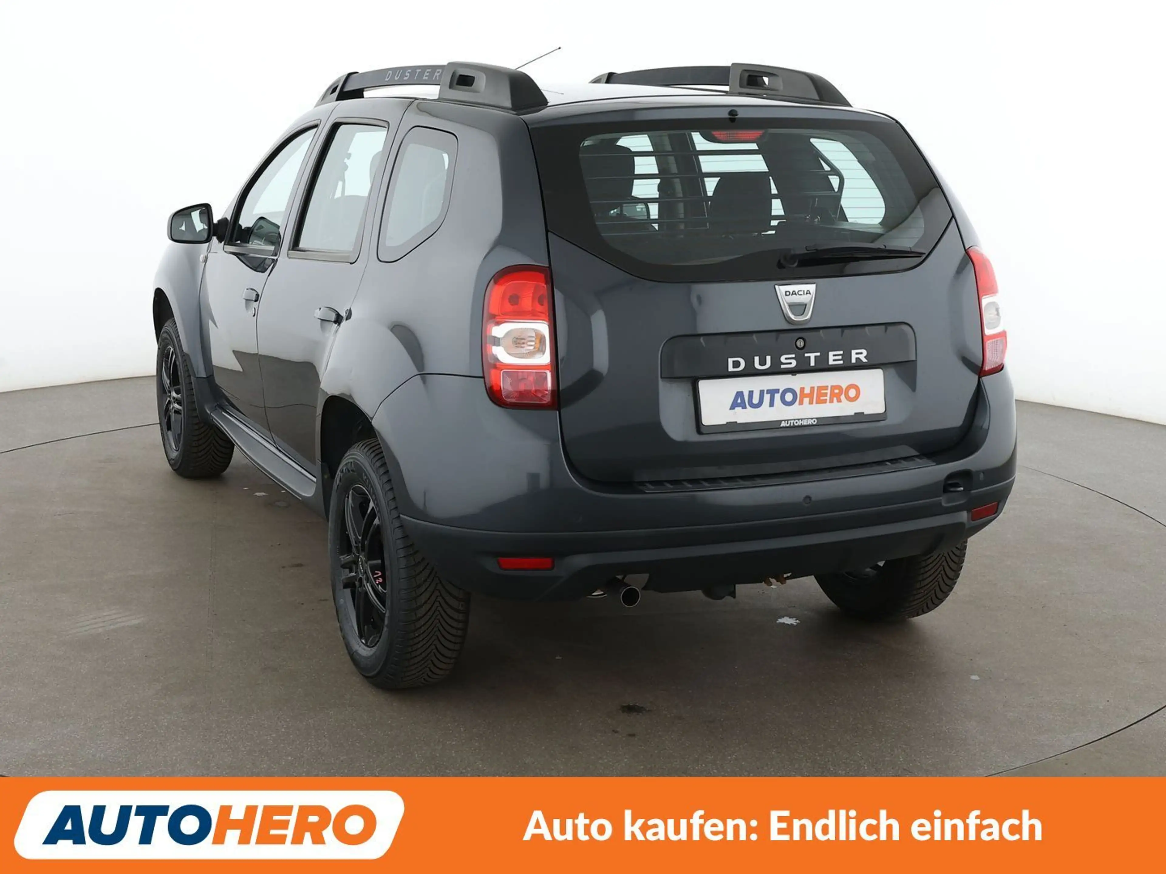 Dacia Duster 1.6 SCe Laureate 4x2*PDC*SHZ*KLIMA*TEMPO* — photo 4