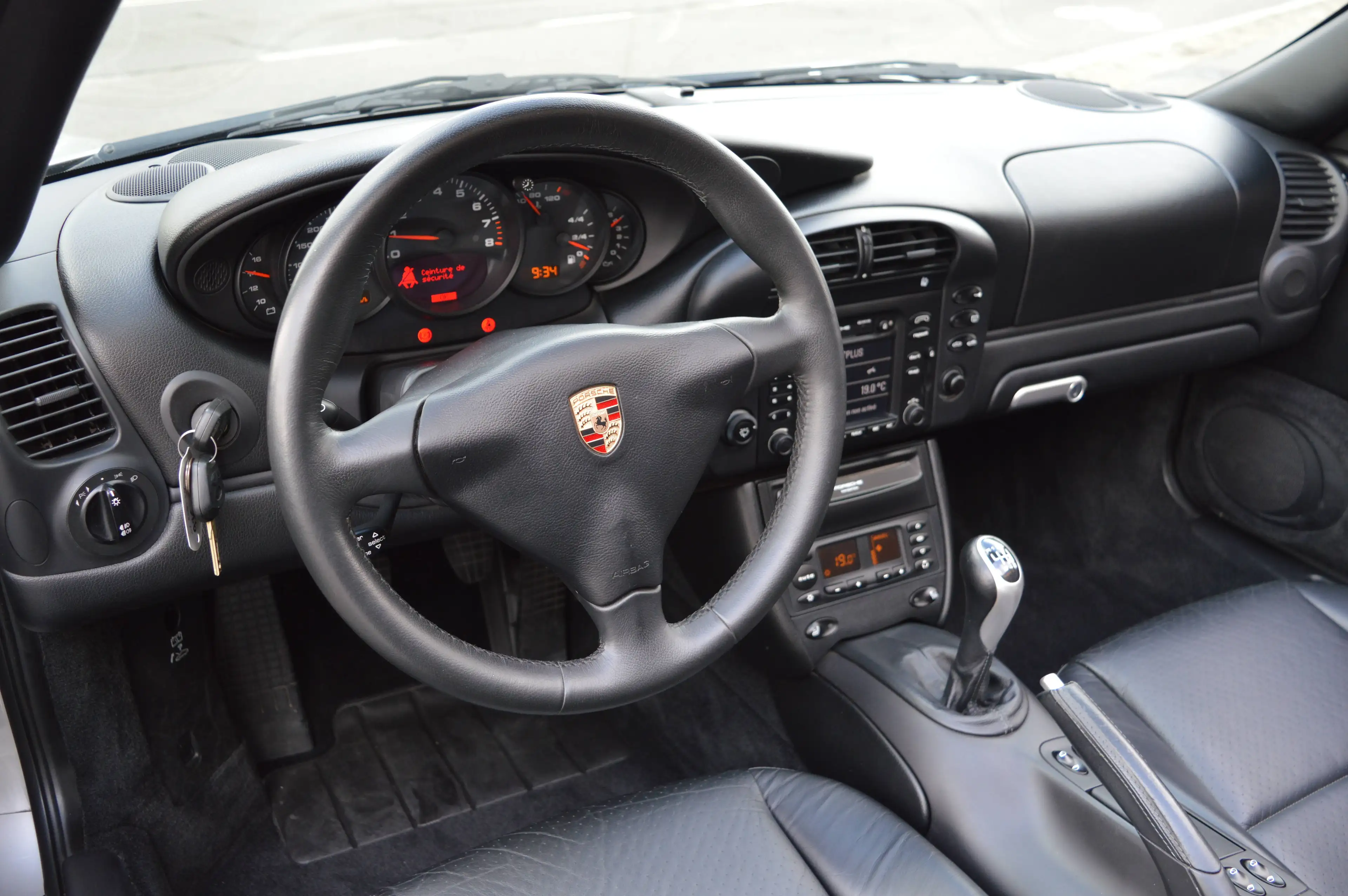 Porsche 911 996 Carrera 2 cabriolet Manueel - 89.000 km — photo 9