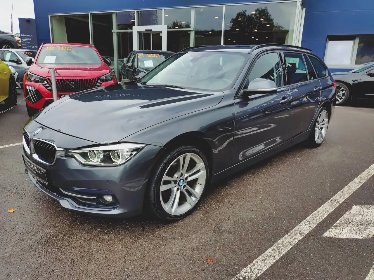 BMW 320