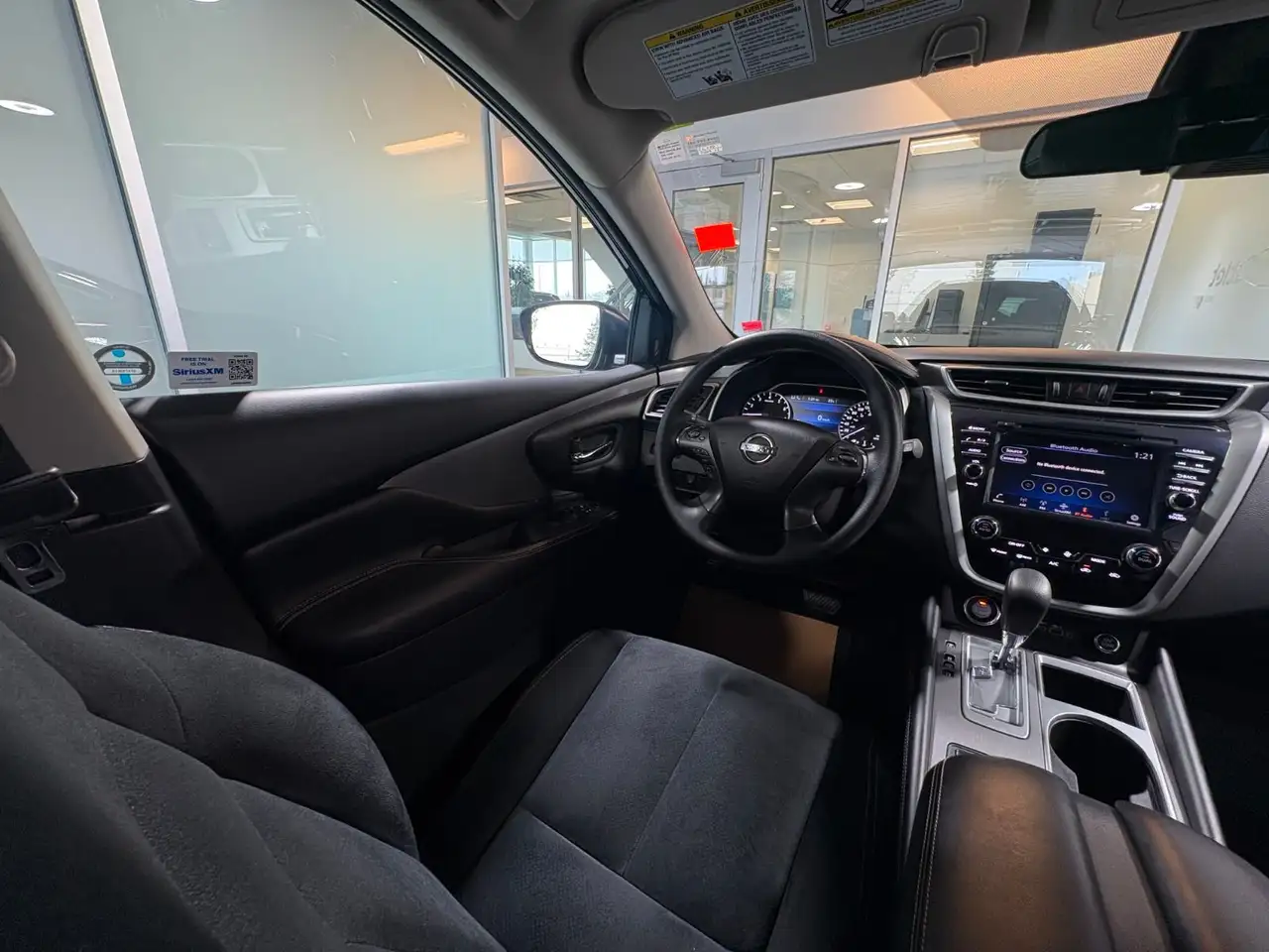 Nissan Murano снимка Nissan Murano