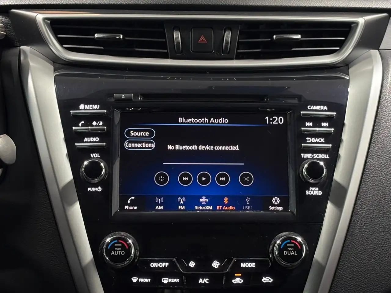 Nissan Murano снимка Nissan Murano