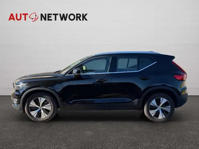 Volvo XC40 view 7