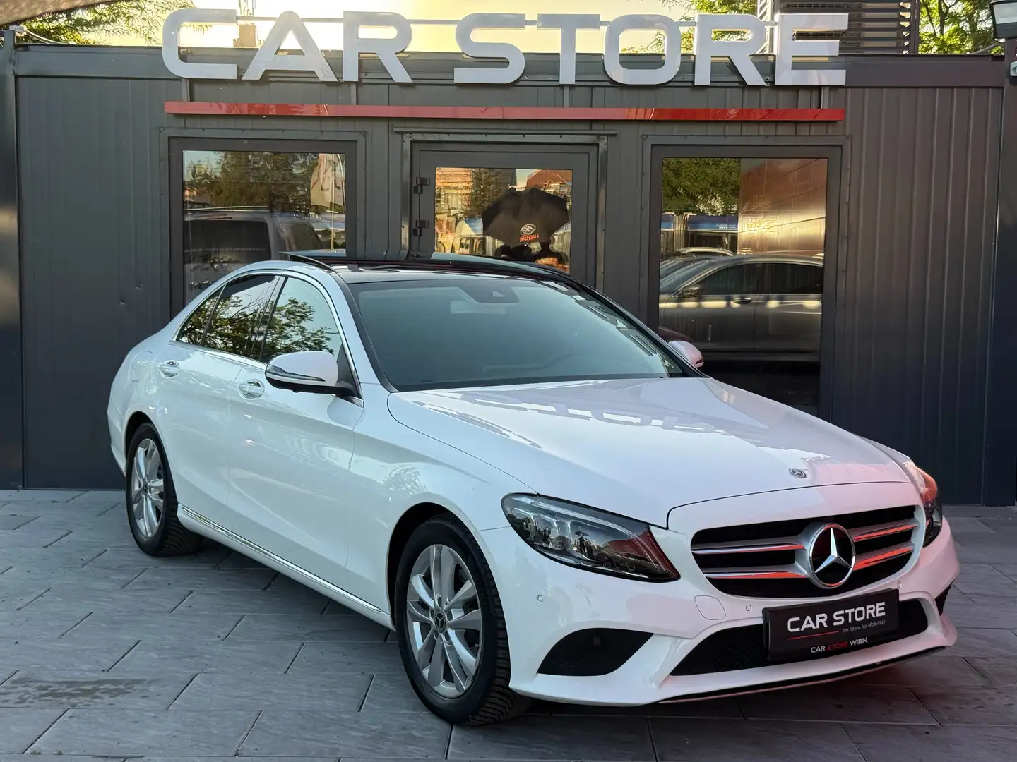 Mercedes-Benz C 220 d|Avantga.|Pano|Navi|DigiCockpit|360°|Multibeam Weiß - 1