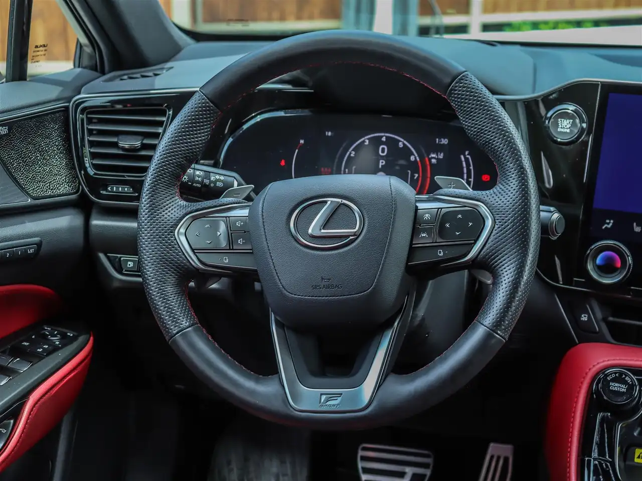 Lexus NX fotografie Lexus NX