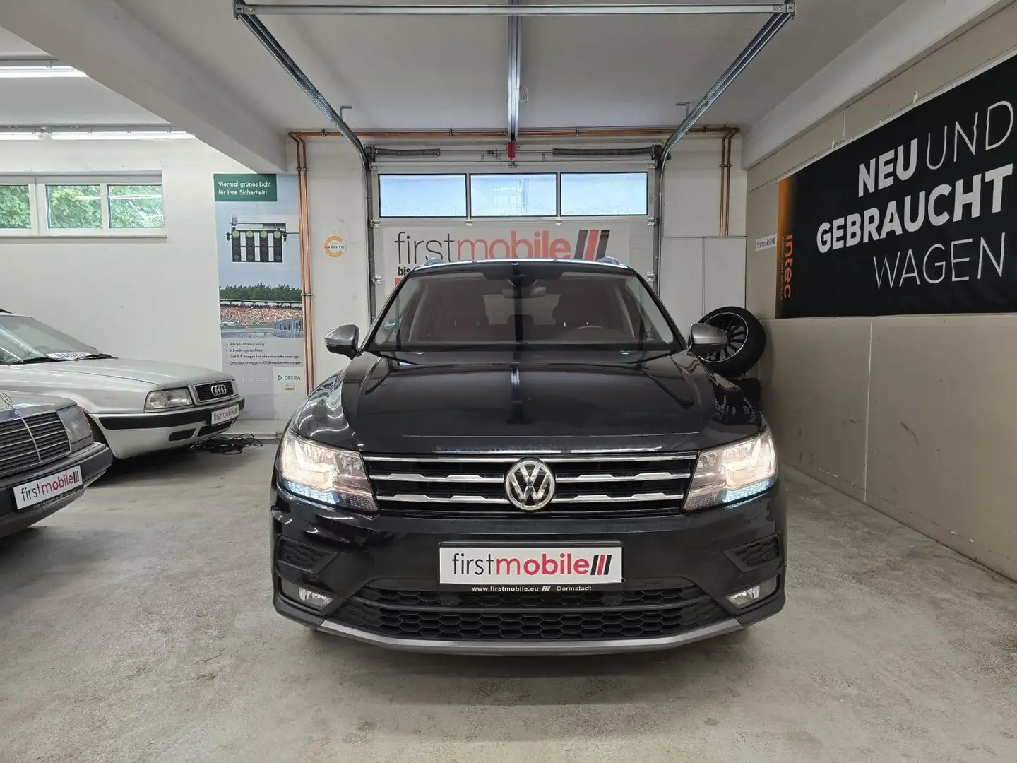 Volkswagen Tiguan Allspace TiguanAllspaceComfortline*LEDER*Standheizung*AHK Schwarz - 2