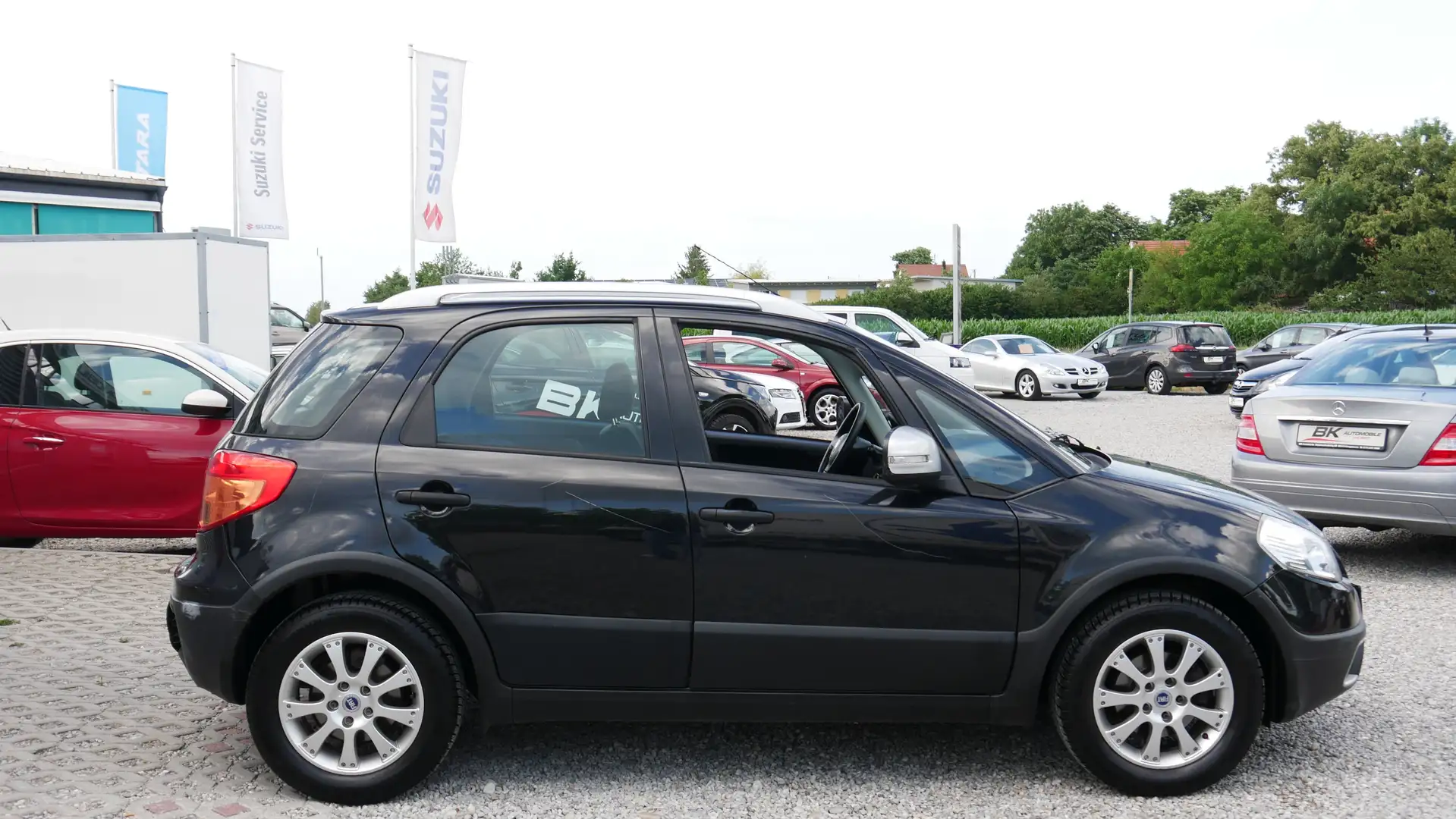 Fiat Sedici TÜV- Kundendienst Neu Scheckheft Klima Sitzheiz Чорний - 2