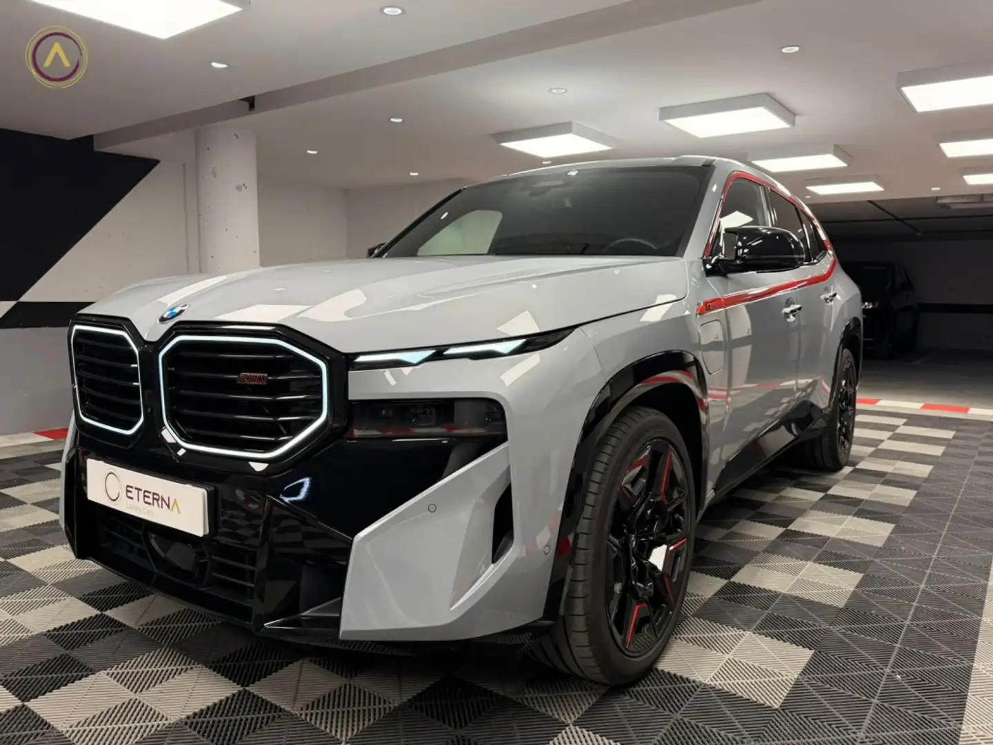 BMW XM Label Red Gris - 1