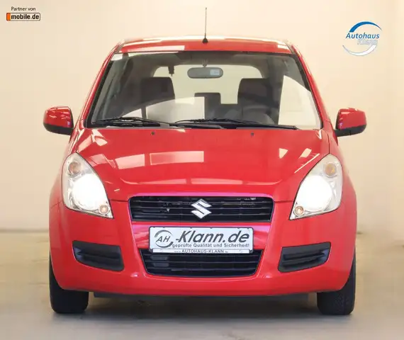 Suzuki Splash view 2